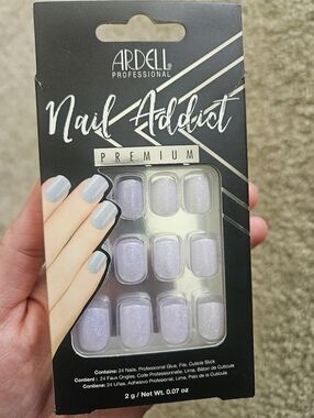 Adell Nail Addict Fale Nails With Glue